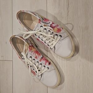 Ecco Womens White Floral Watercolor Print Sneakers Size 38 US 7.5